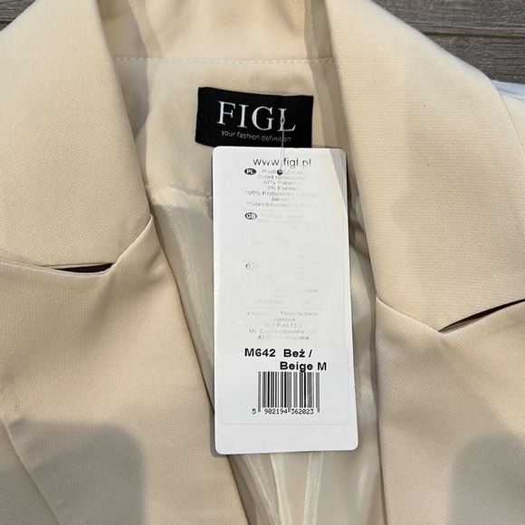Beige Women’s Blazer - Picture 3 of 4